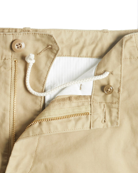 Detail of zip, drawstring and closer buttons on Officer's Chino Short in Khaki